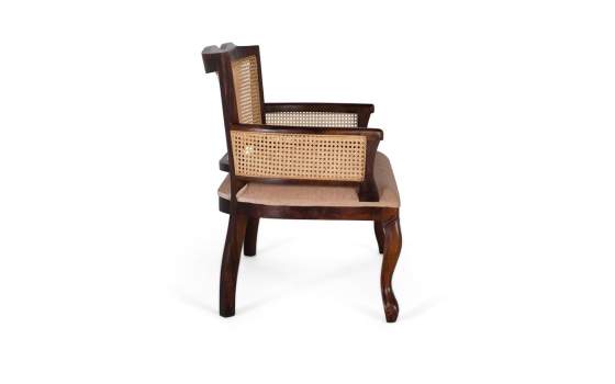 Sofa 2 Plazas Clasico Acacia Nogal Tapizado y Rejilla Allamin