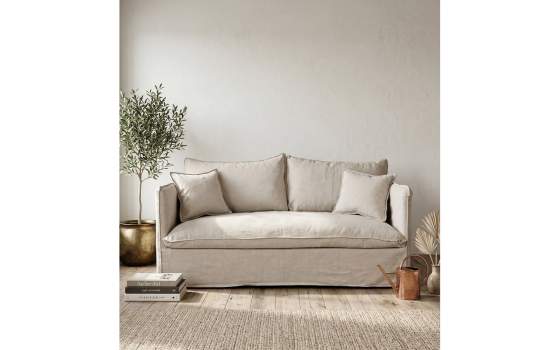 Sofa 3 Plazas Tapizado Crema con Cojines - Serie Nigeria