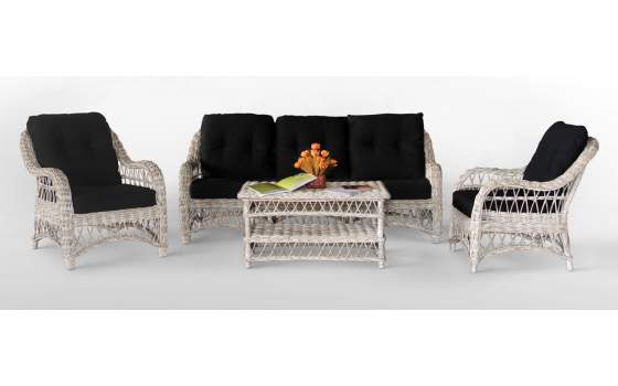 Sofa de 3 Plazas en Rattan Gris con Cojines en Negro Kubu