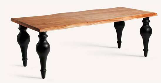 Mesa grande clasica provenzal en color negro y tapa madera natural tamaños 200 X 100 acabado semi rustico