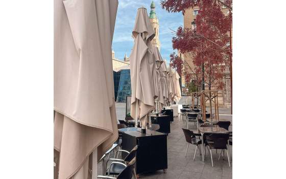 Parasol Cuadrado Super Grande 4 X 4 Metros Serie Master Parasol Cuadrado Super Grande 4 X 4 Metros Serie Master